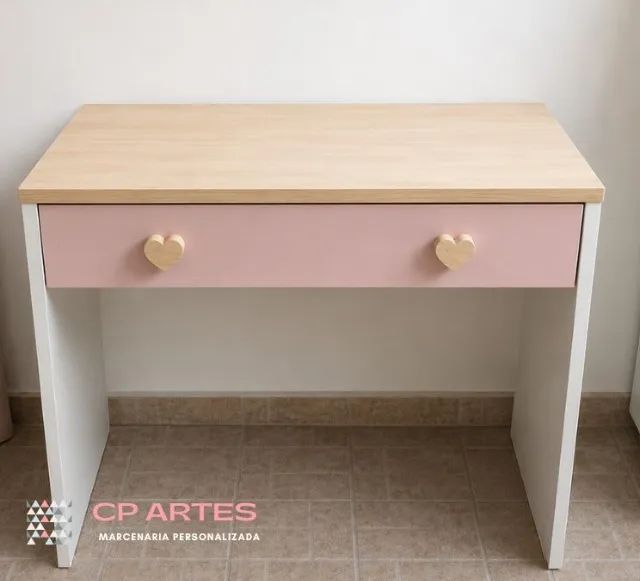 Escrivaninha Infantil