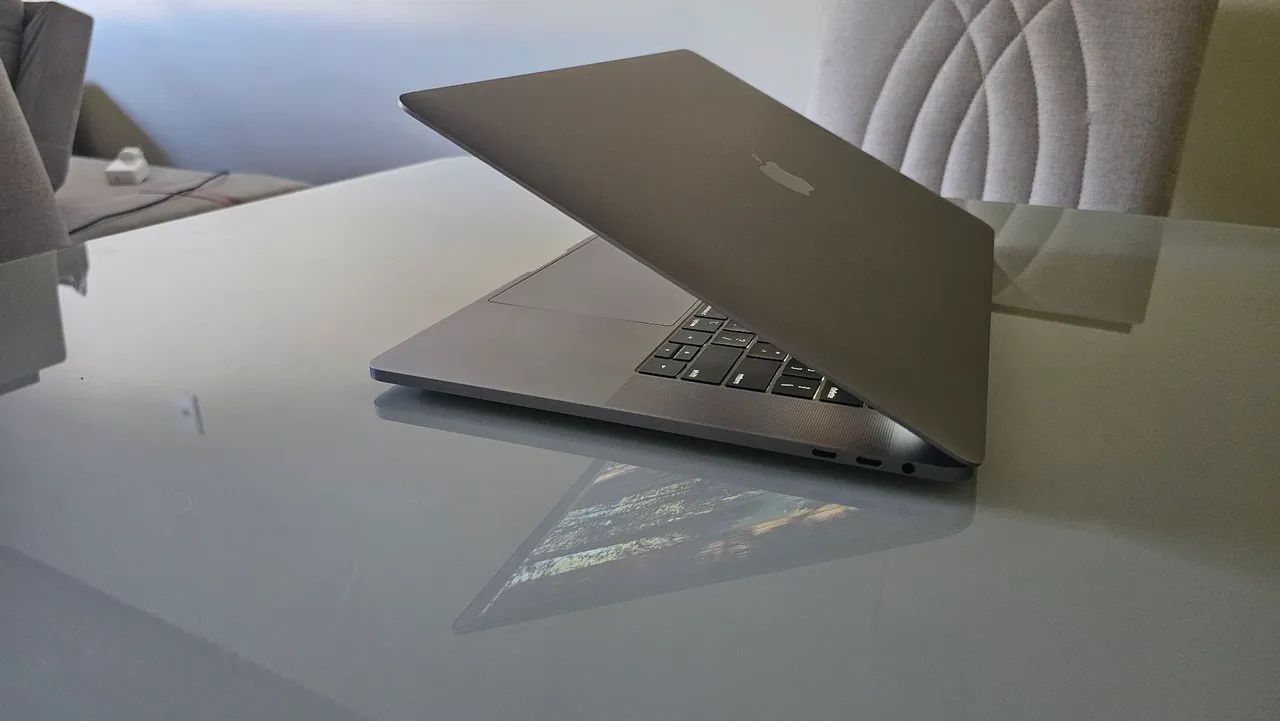 Macbook Pro 2019 i7 16gb 250gb  - Foto 5