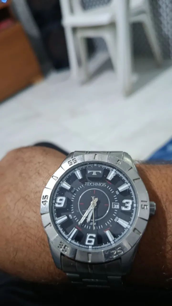 relogio technos