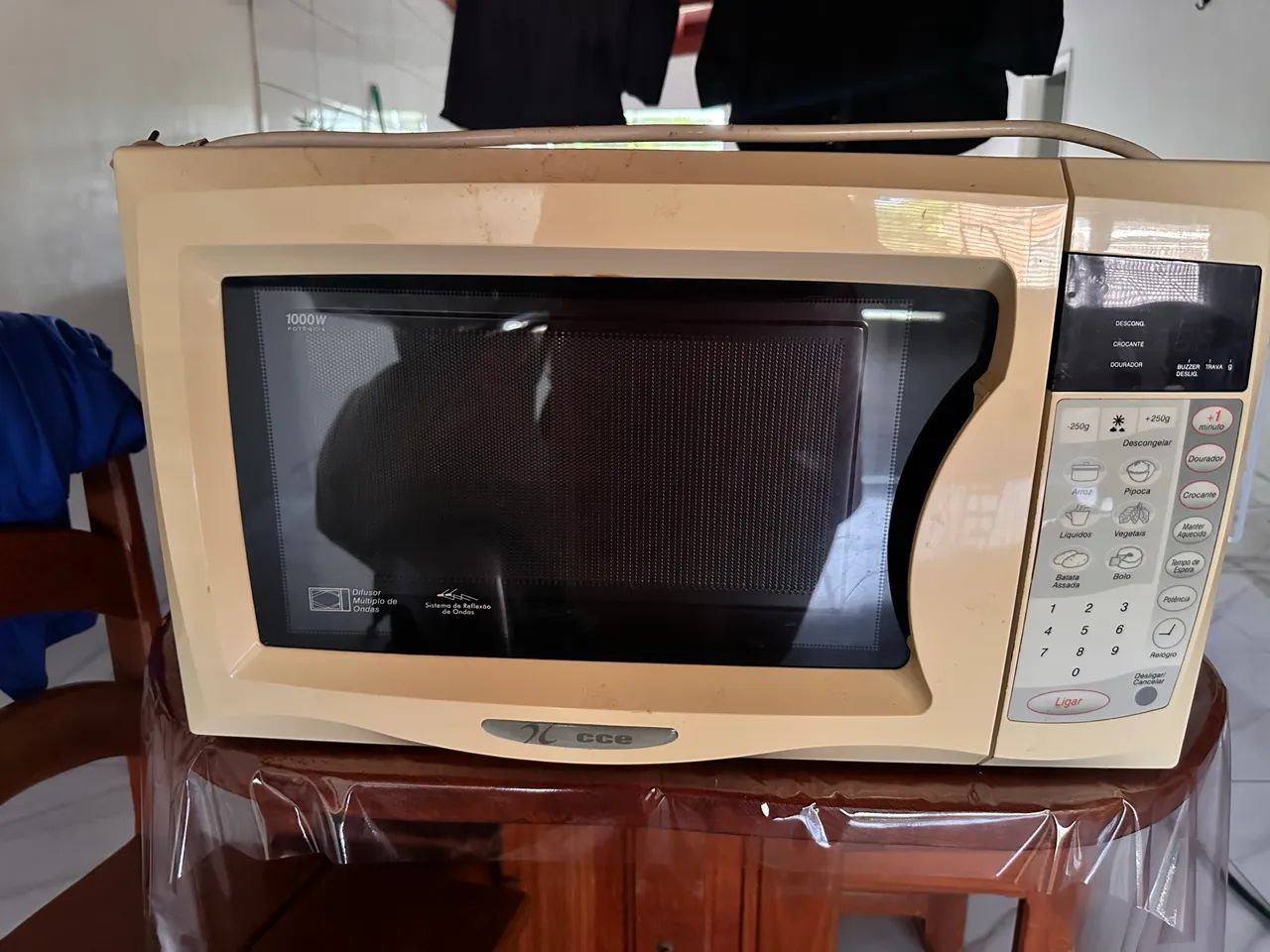 Microondas c defeito