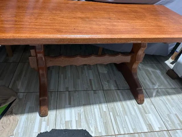 Mesa de jantar em madeira maciça  - Foto 2
