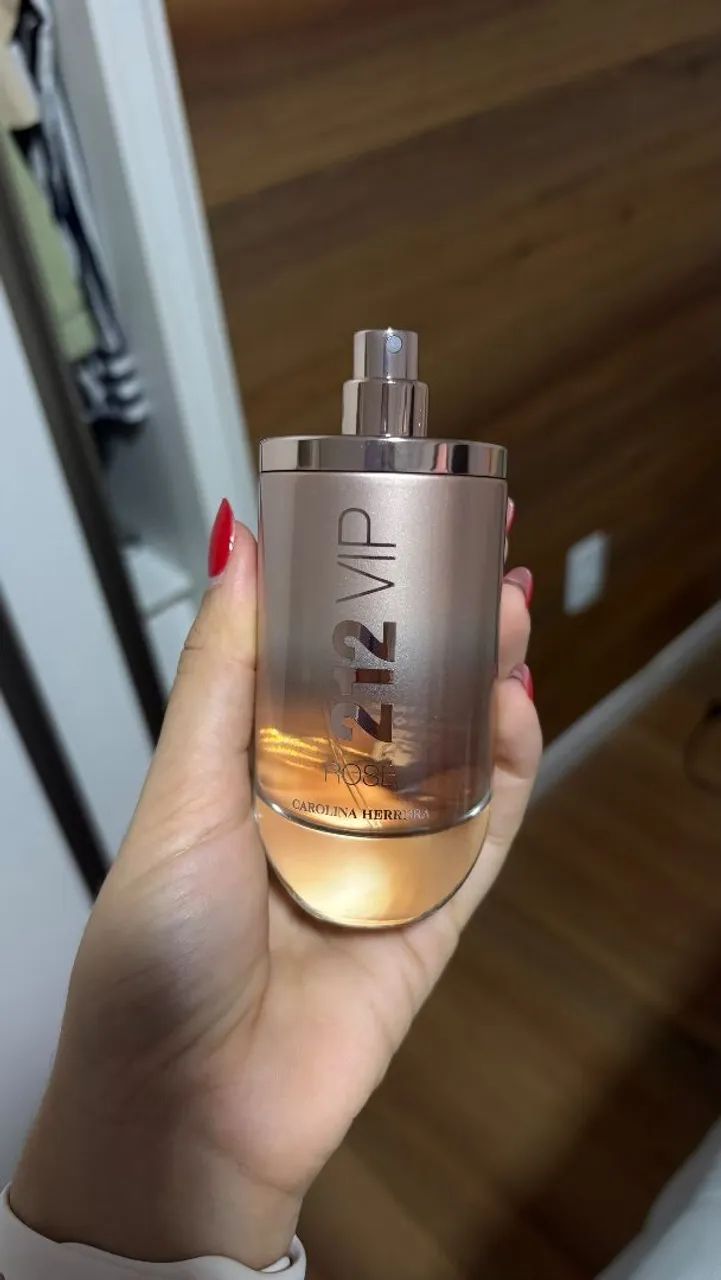 Perfume VIP Rose 212 - Foto 4