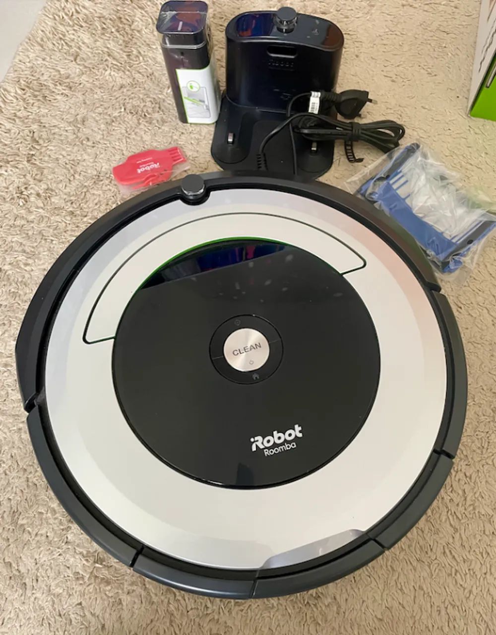 iRobot Roomba 690 Wi-Fi | Estado de Novo | Na Caixa
