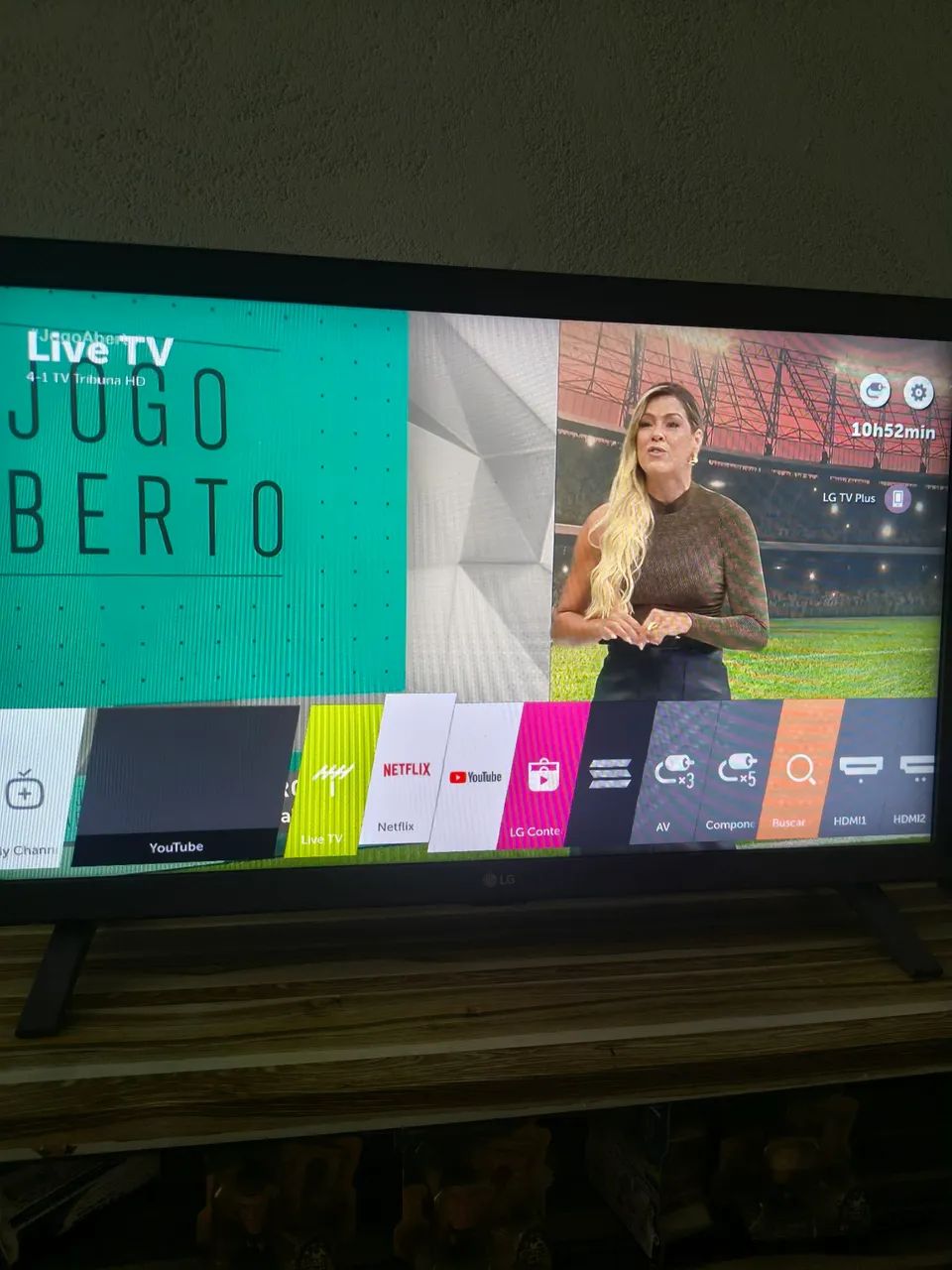 SMARTV LG 28 POLEGADAS SOM PAROU DE FUNCIONAR 