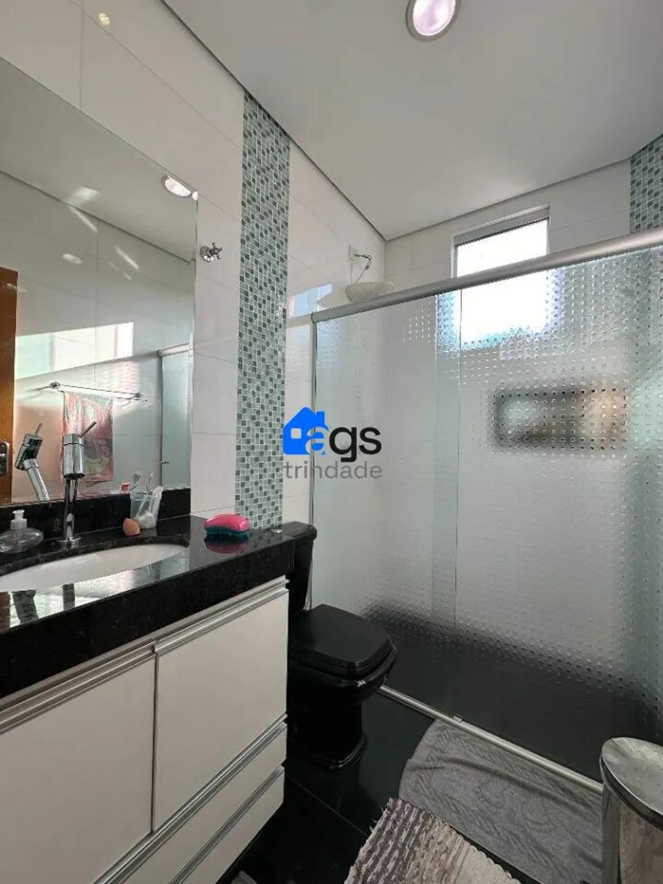 Casa em Bom Destino com 280 m² , 3 quarto(s) , 1 suíte(s) , 4 vaga(s). - Foto 8