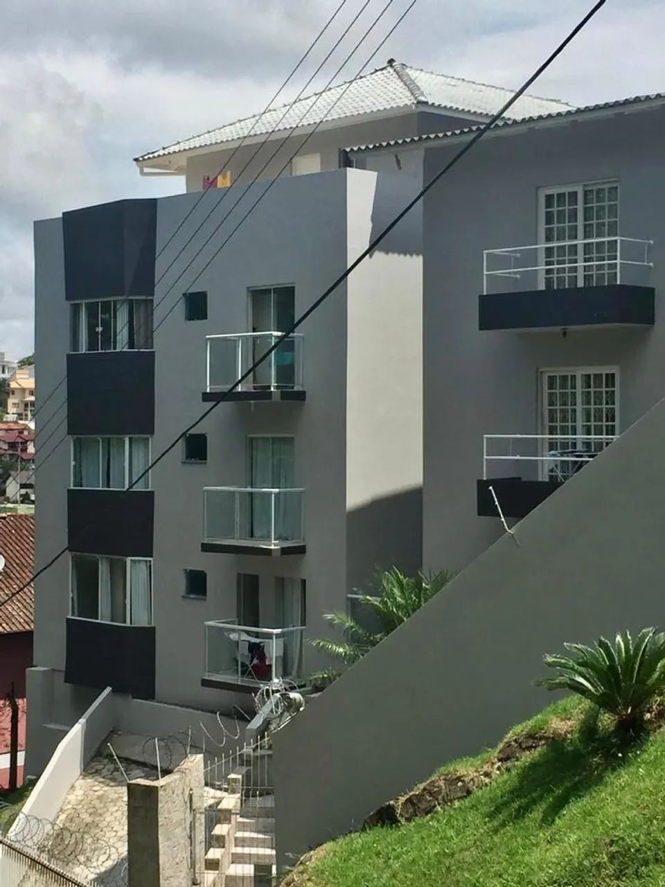 Kitinet com sacada há 100 metros da UFSC e 15 minutos do centro de Fpolis - Foto 4