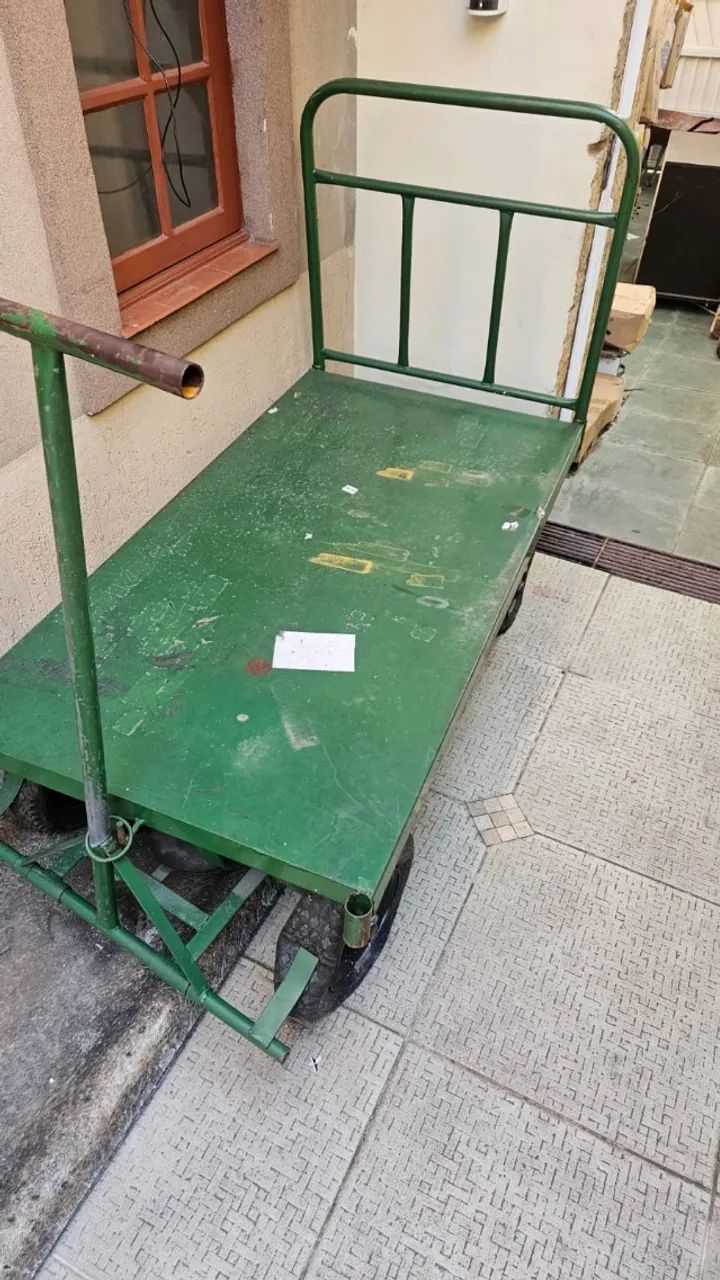 Carro Plataforma Industrial para Transporte de Cargas - Reforçado