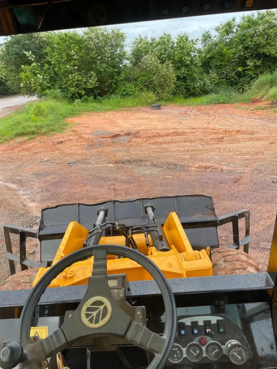 Pá Carregadeira New Holland 12D - Foto 3