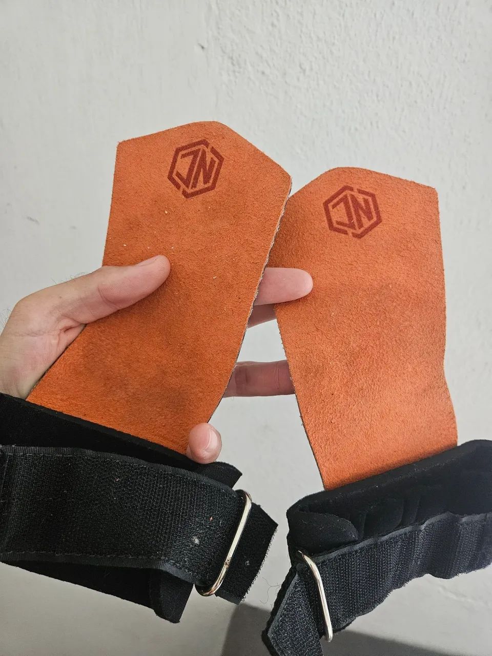 Hand grip luva