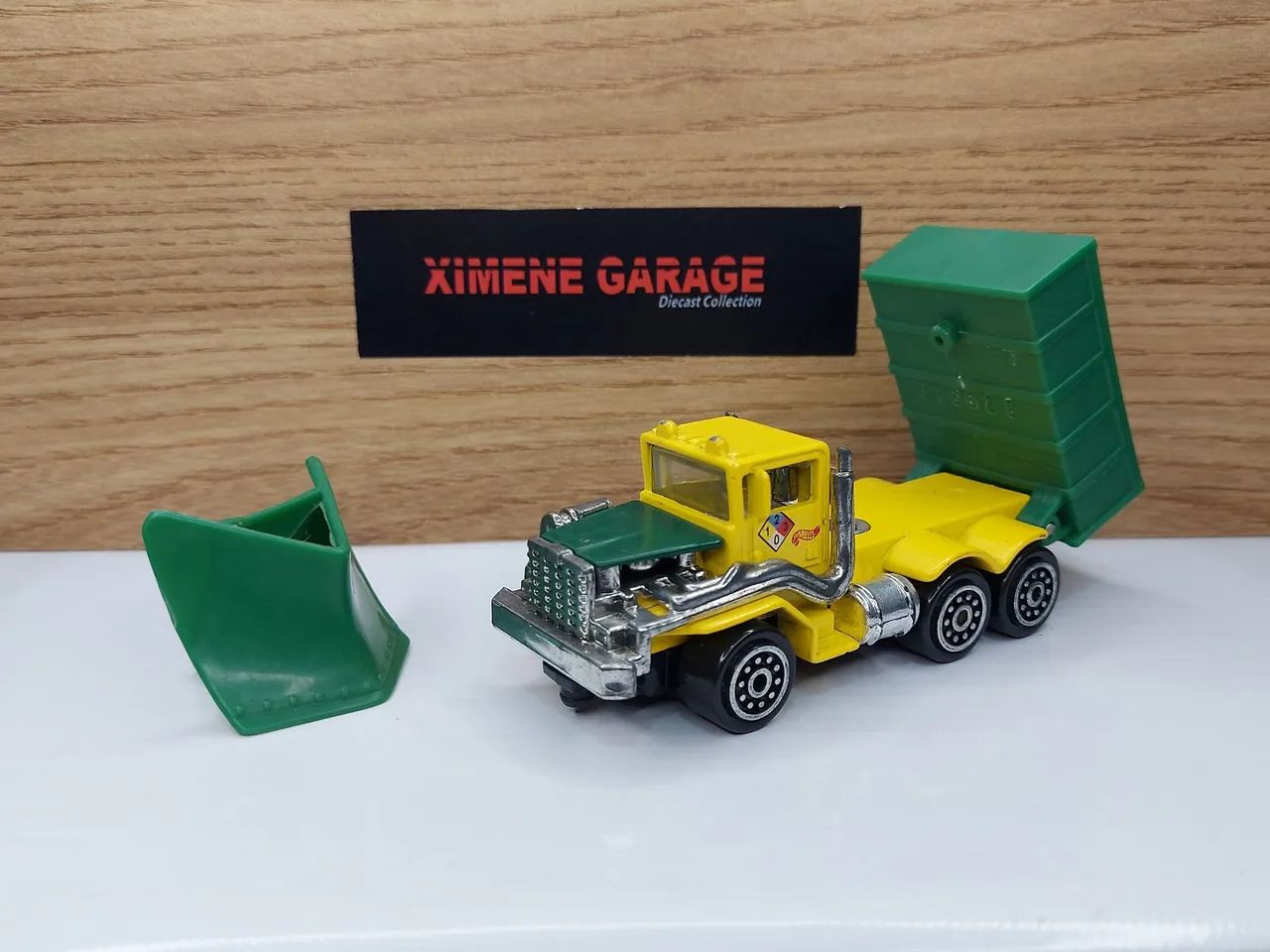 Hot Wheels Interceptor Dump Truck 1999 - Foto 2