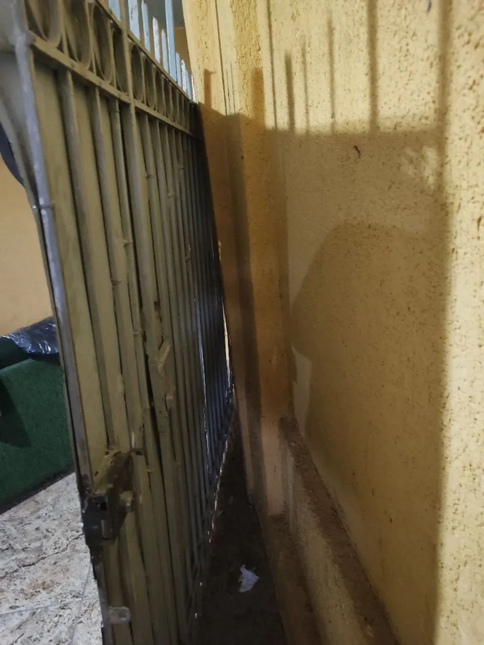 Portão de grade maciça com chapa galvanizada que não enferruja 407687862116034561
