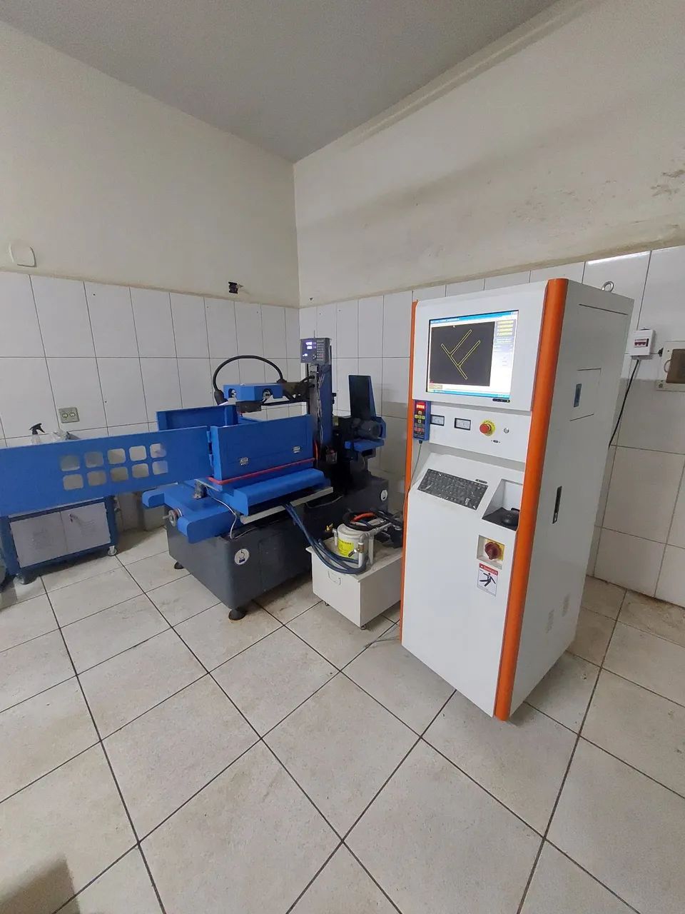 Eletro erosão a fio  - Foto 2