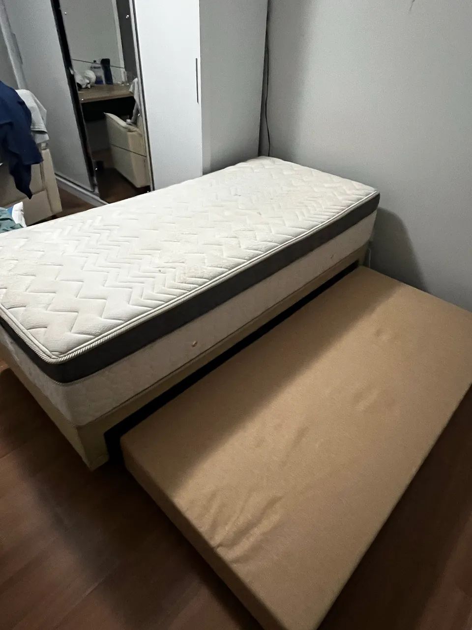 CAMA MOLAS ENSACADAS!!! SOLTEIRO COM CAMA AUXILIAR  - Foto 3