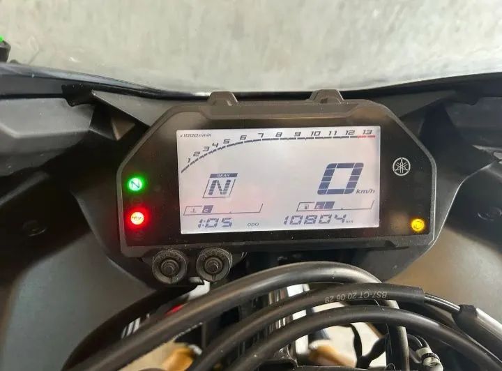 R3 2021 BAIXO KM! - Foto 5