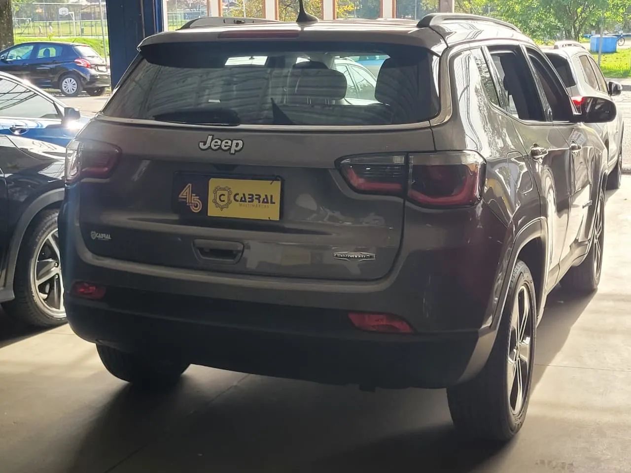Jeep Compass Longitude 2.0 4X2 Flex 16V Aut. 2017 - Foto 2