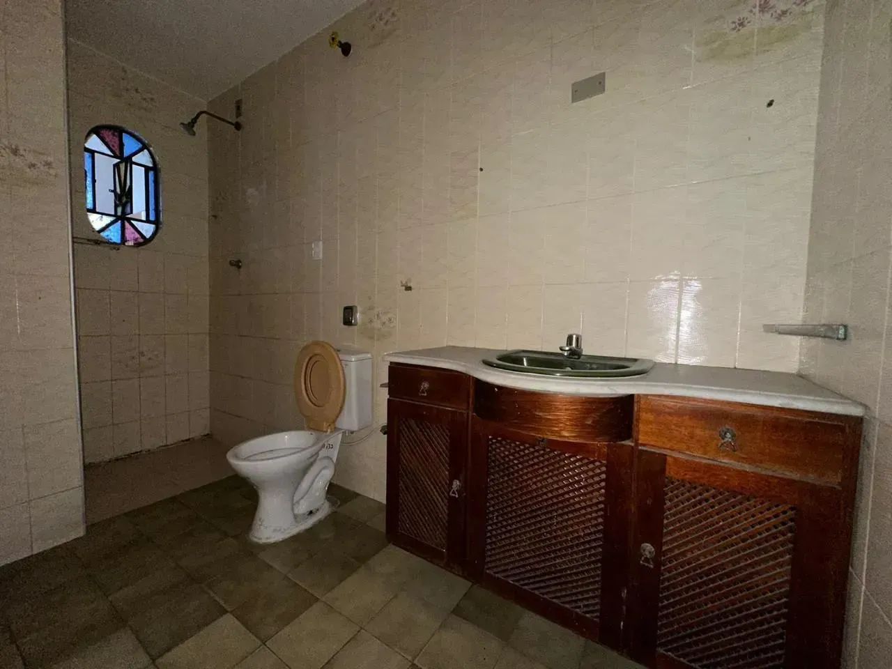 Para Investidor: Prédio com 7 Apartamentos (2 e 3 Quartos) e um Ponto Comercial, 6 Vagas p - Foto 4