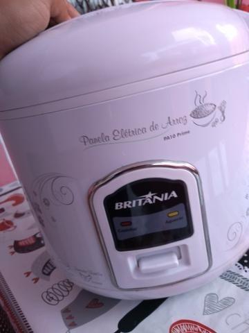 Panela Eletrica Britania PA10 xicaras
