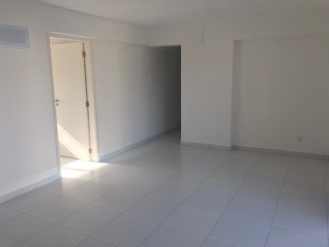 Residencial Maria Emiliana Mello - 3 Suites - Lagoa Nova - Andar Médio - Lazer Completo - Foto 3