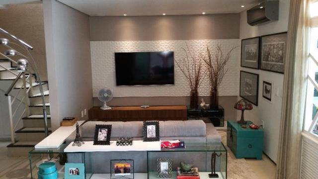 Confortável duplex, 4stes, amplos espaços de muito bom gosto. - Foto 14
