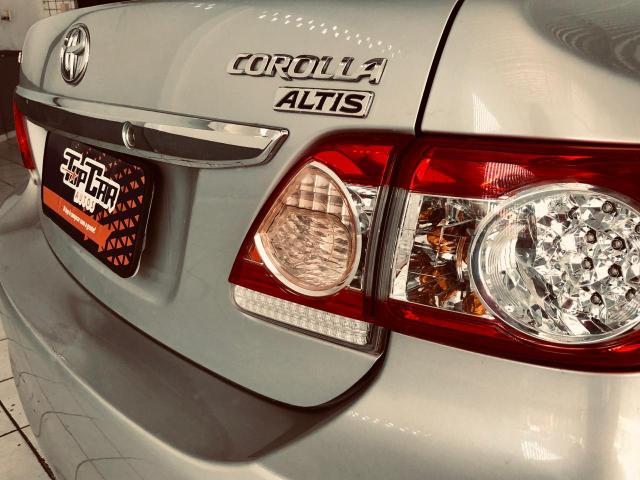 Corola altis 2012 Blindado nível 3 muito novo ac troca - Foto 8