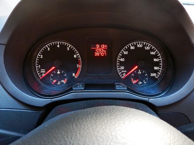 Vw - Volkswagen Fox 1.0 Trend Completo Apenas 40 mil km - Foto 5