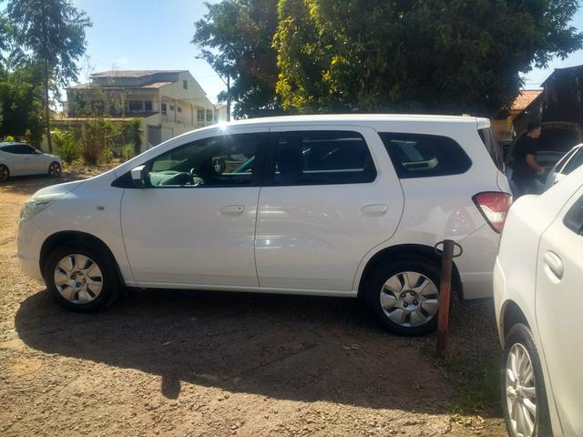 Chevrolet spin 1.8 Completa 5 lugares 2013/2013 LT impecável