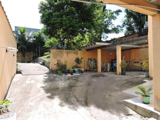 Casa com terreno grande 600m2 centro de Bangu Rangel Pestana - Foto 17