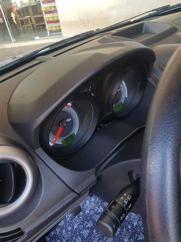 Fiesta sedan - Foto 4