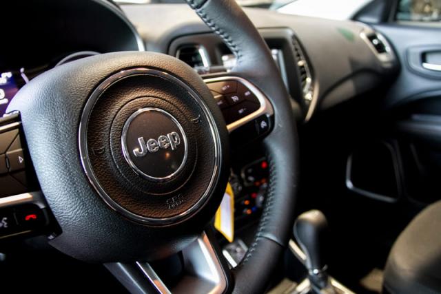 JEEP COMPASS SPORT 2.0 16V 156CV 5P - Foto 15