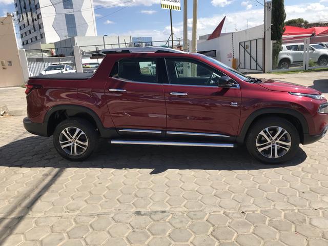 Vendo uma Fiat toró ano 17.17 dissel automático - Foto 9