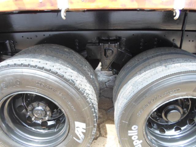 Ford cargo 2422 carroçeria - Foto 9