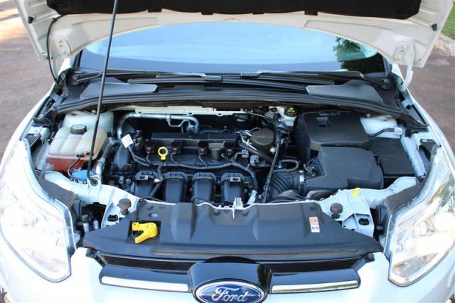 FORD FOCUS 2.0 TITANIUM 16V FLEX 4P POWERSHIFT - Foto 20