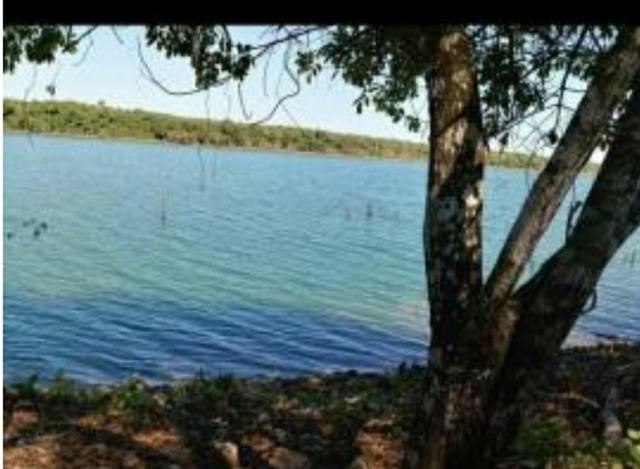 Terreno beira lago do Manso