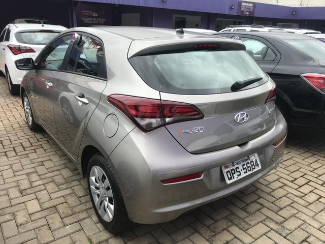 Hb20 hatch 1.6 automático