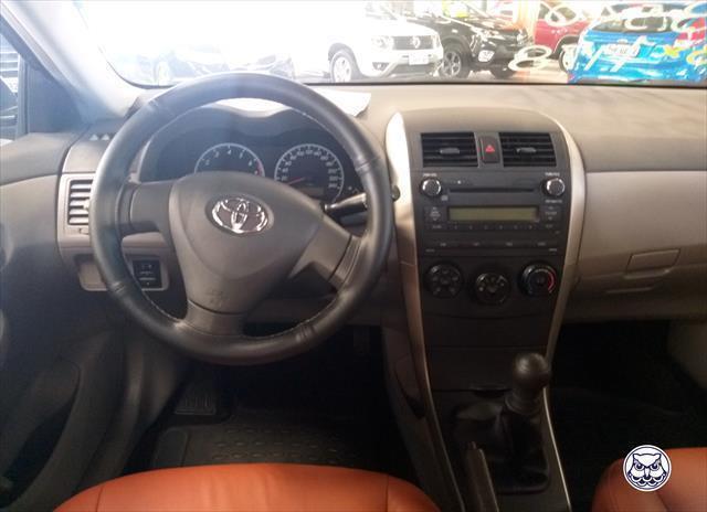 Corola Sedan 1.8 XLI 16V Ano 2010 - Foto 4