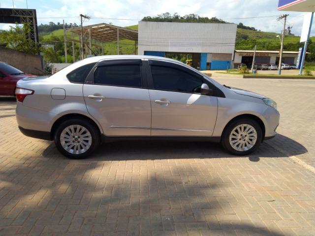 Grand siena 1.6 16v essence - Foto 9