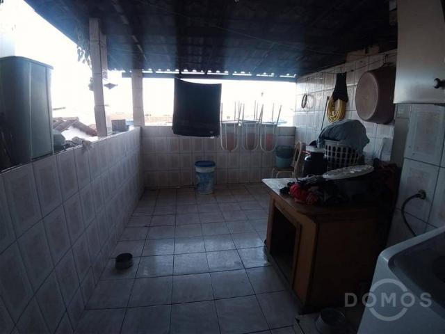 Vendo Sobrado com 4 Casas e 1 Loja - Foto 19