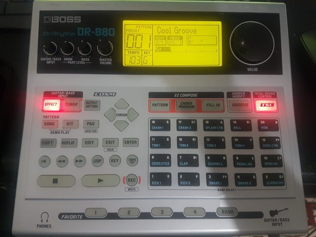 Bateria Eletrônica Boss Dr 880