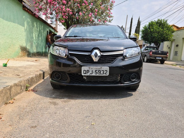 SANDERO 18/19 EXPRESSION 1.6 COMPLETO