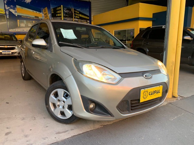 FIESTA SEDAN 1.6 FLEX 2014