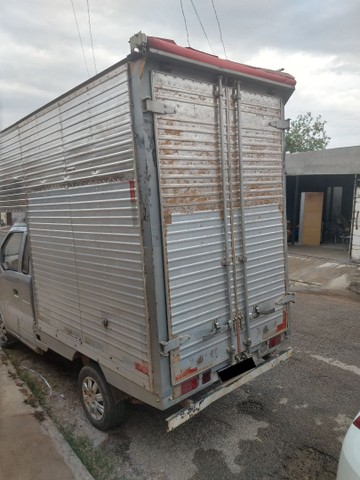 VENDE-SE ESSE CAMINHÃOZINHO