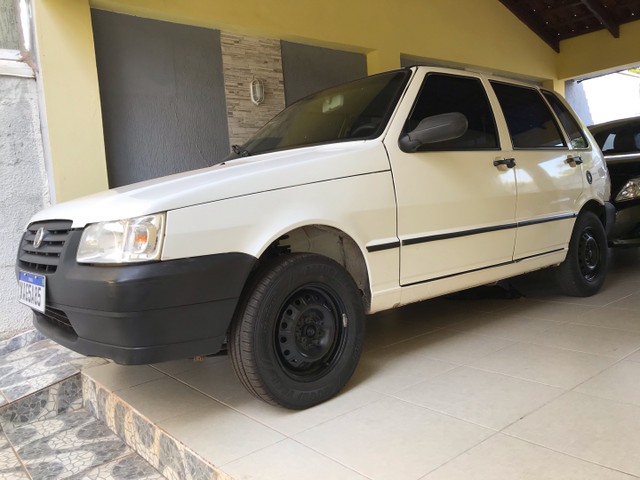 VENDO FIAT UNO EM EXCELENTE ESTADO