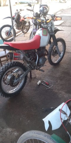 XR 200 TODA PREPARADA R$ 3500