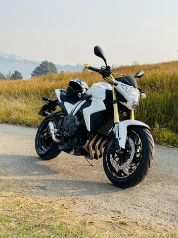 CB 1000R ANO 2012