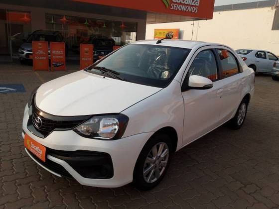 ETIOS 2019/2020 1.5 X PLUS SEDAN 16V FLEX 4P AUTOMÁTICO