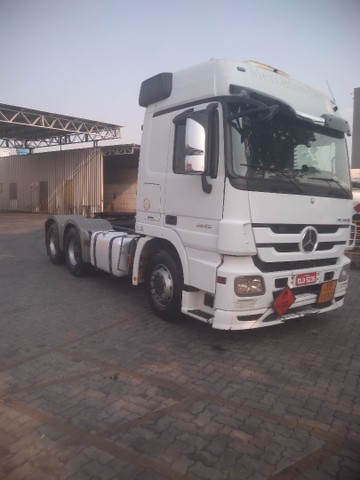 CAMINHÃO ACTROS