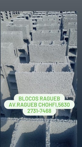 Blocos de cimento a pronta entrega