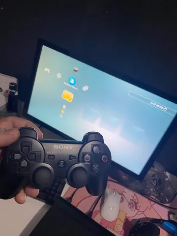 Novo PSP? PlayStation pode trazer um portátil antes do PS5 Pro - Tecnologia  e Games - Folha PE