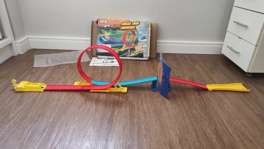 Pista com Loop Maisto 