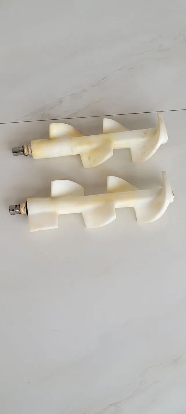 Vende se um par de agitador ou misturado da maquina de sorvete  suprema - Foto 5